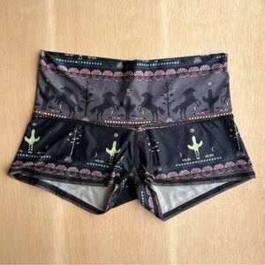 Teeki Desert Horse Print Hot Pants Shorts - Medium